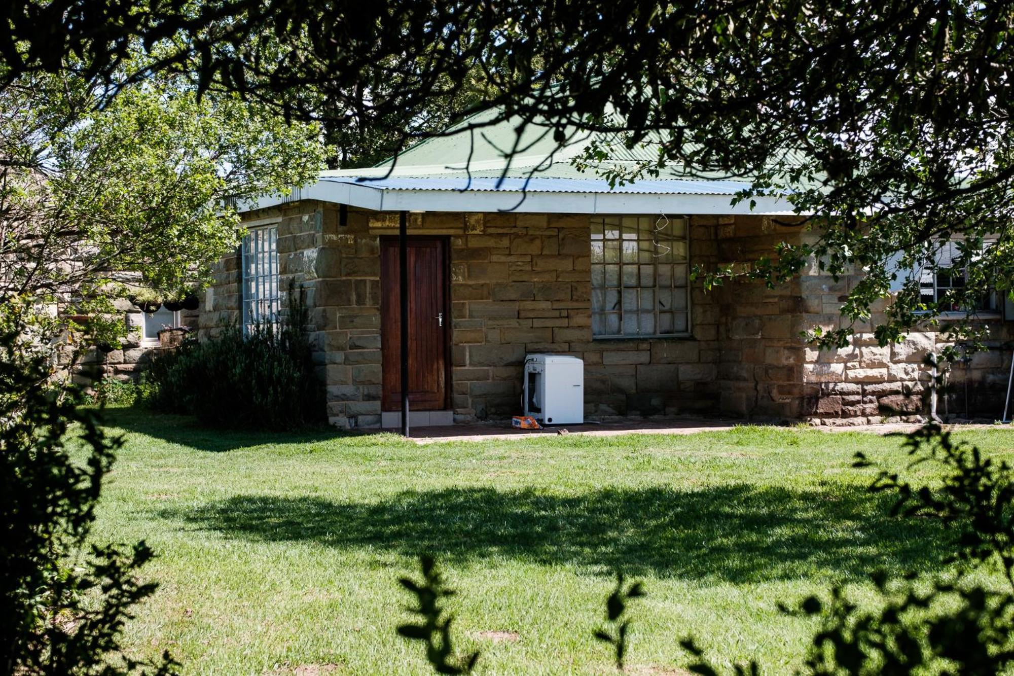 The Border Post, Bed And Breakfast Bergville Exterior foto